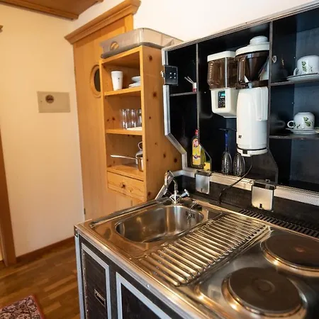 Foersterhaus & Haus Andrea Oda ve Kahvaltı Mayrhofen