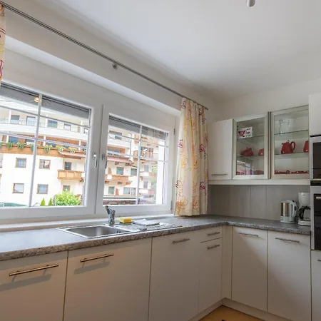 Foersterhaus & Haus Andrea مايرهوفن