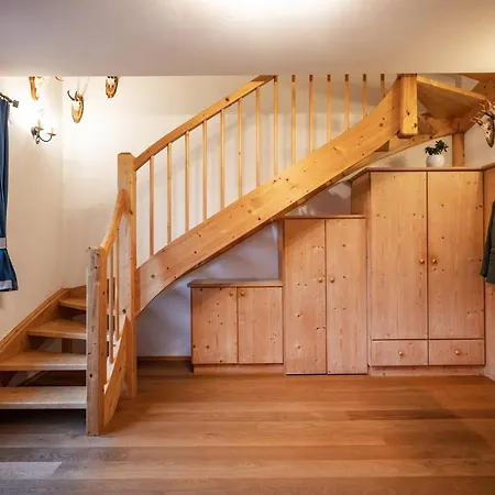 Foersterhaus & Haus Andrea مايرهوفن